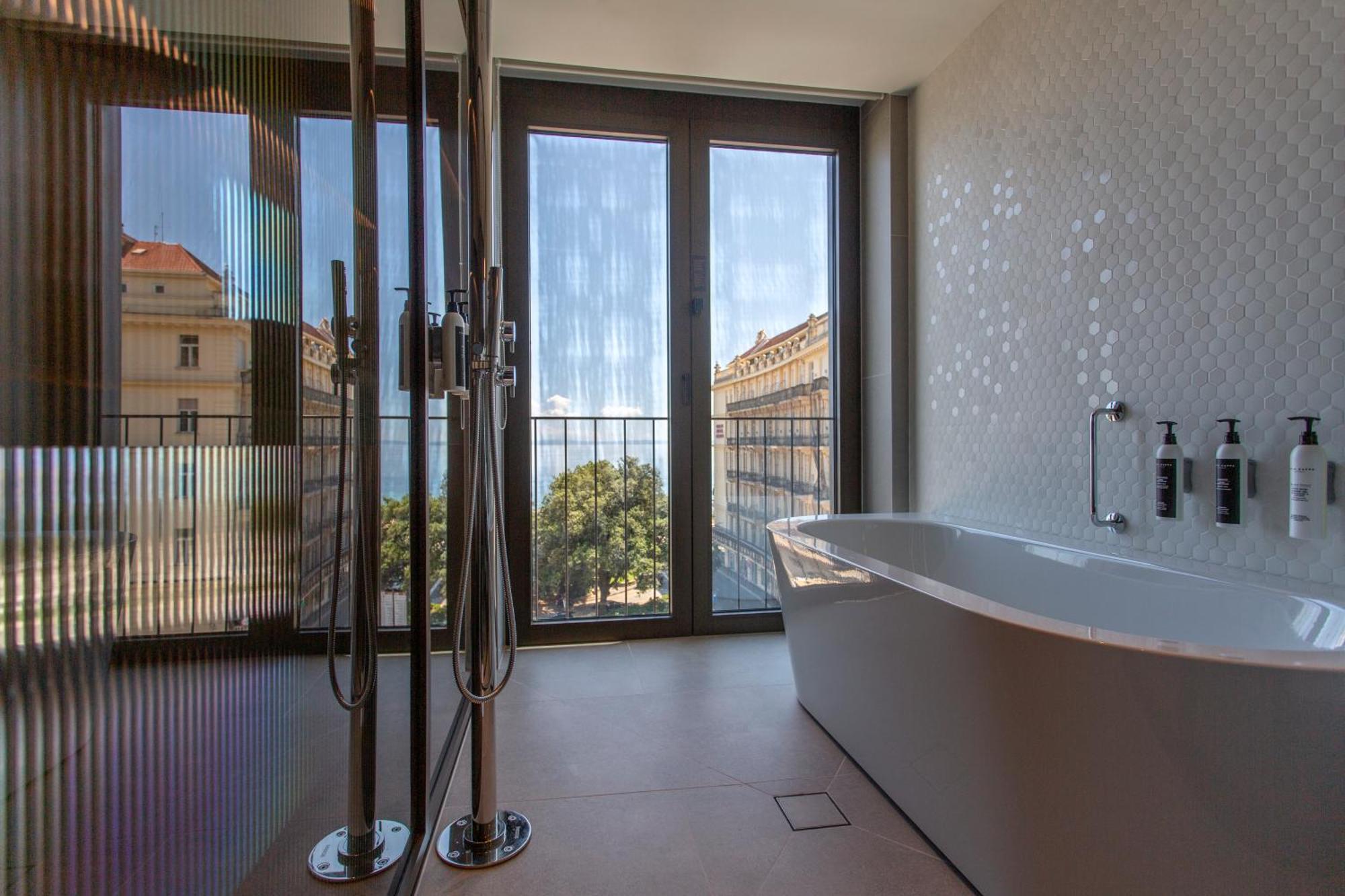Keight Hotel Opatija, Curio Collection By Hilton Buitenkant foto