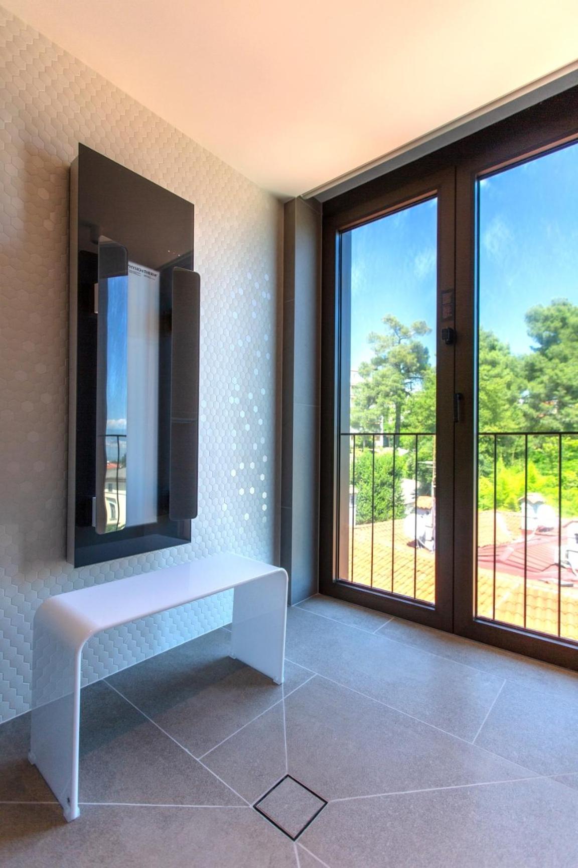 Keight Hotel Opatija, Curio Collection By Hilton Buitenkant foto
