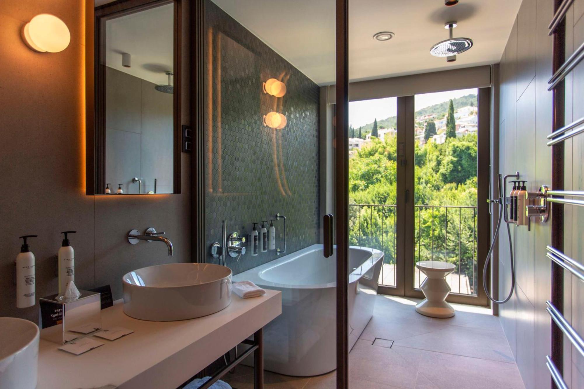 Keight Hotel Opatija, Curio Collection By Hilton Buitenkant foto